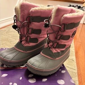 Totes Girls Winter Boots